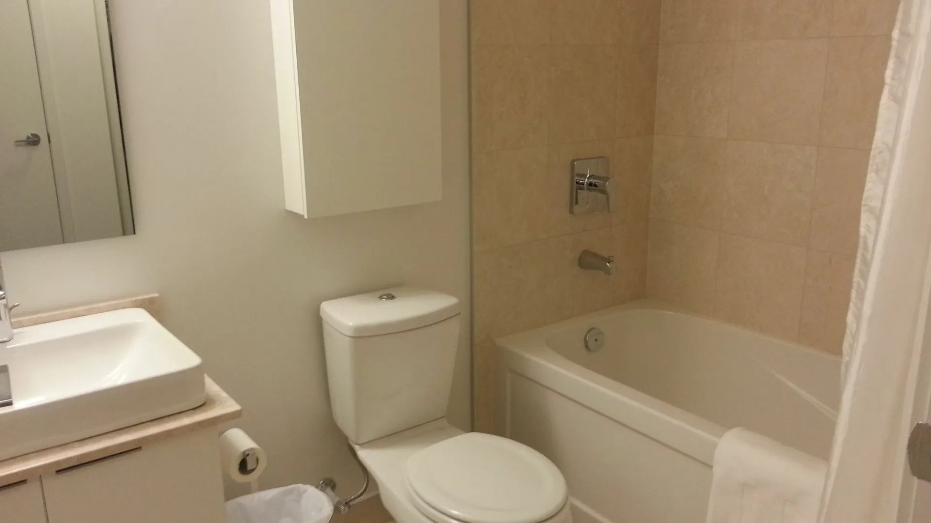 Hotel To Stays - York And Lakeshore Toronto