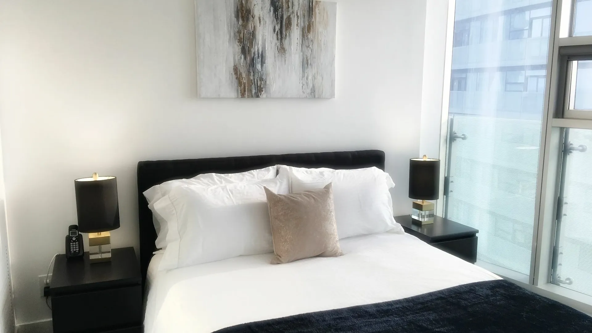 Hotel To Stays - York And Lakeshore Toronto